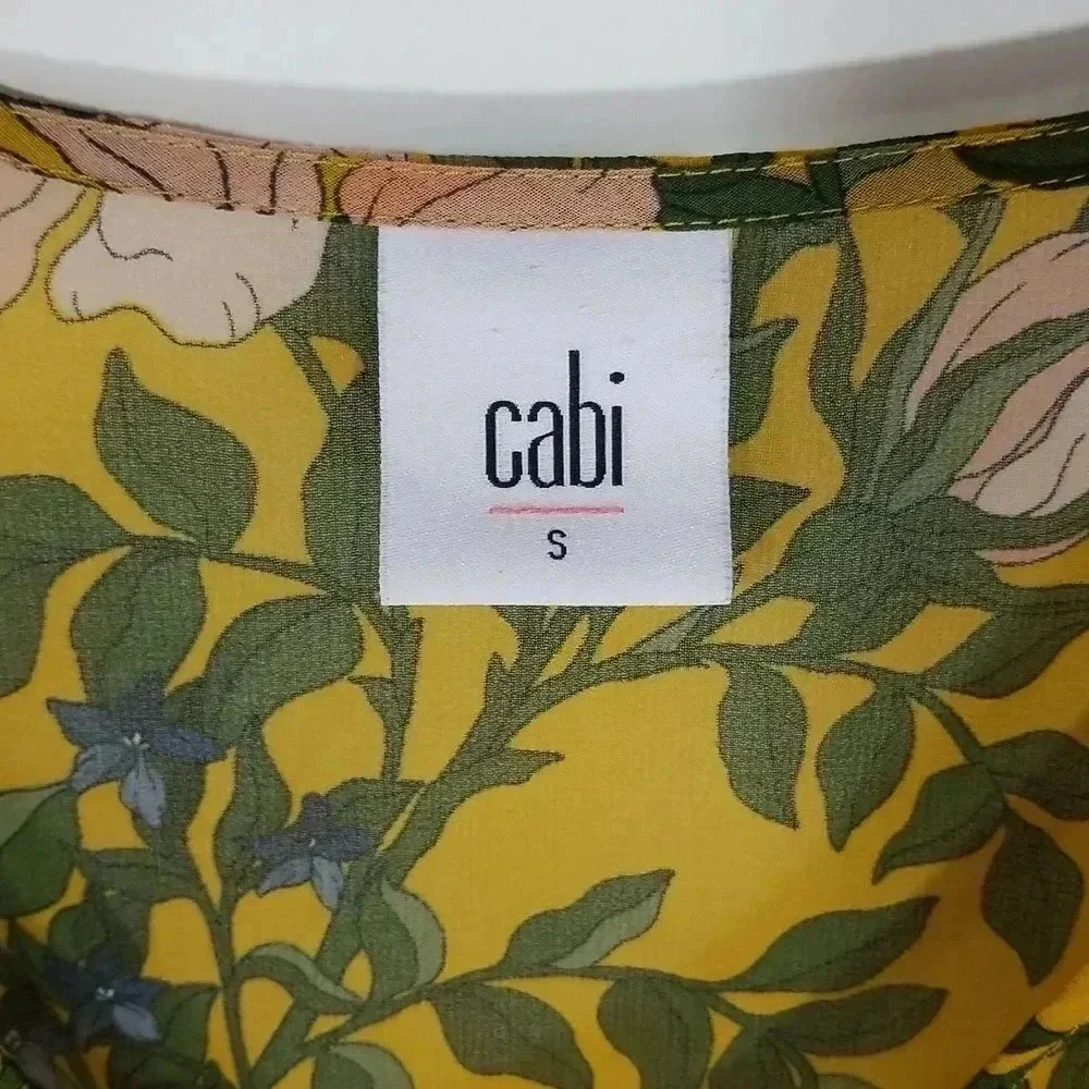 {CAbi} Women Style #5518 Spring Scene Bell Sleeves Blouse - Size Small - Picture 13 of 14